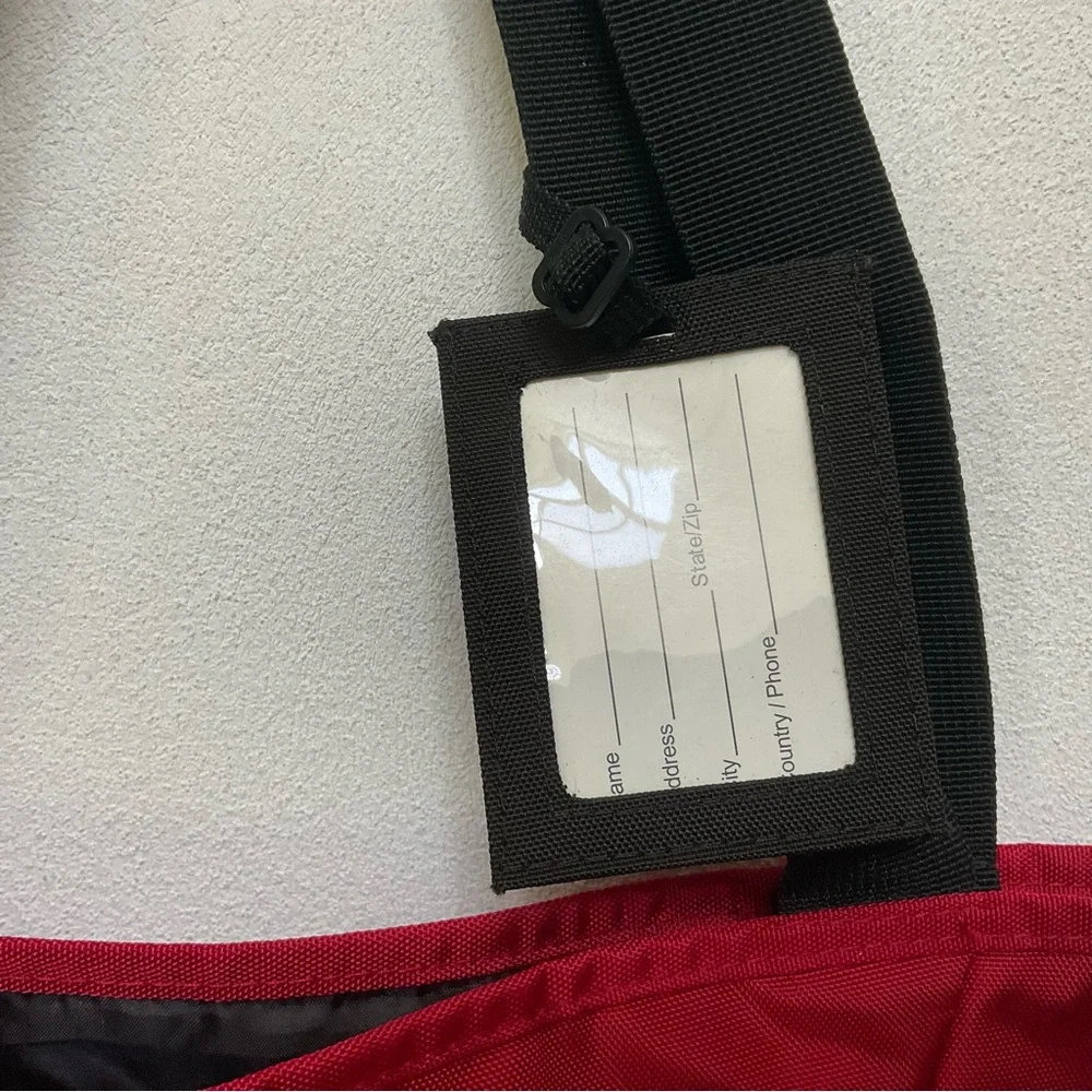 Victorinox Werks Traveler 6.0 Red Nylon Tote Bag Organization Luggage Tag Plane